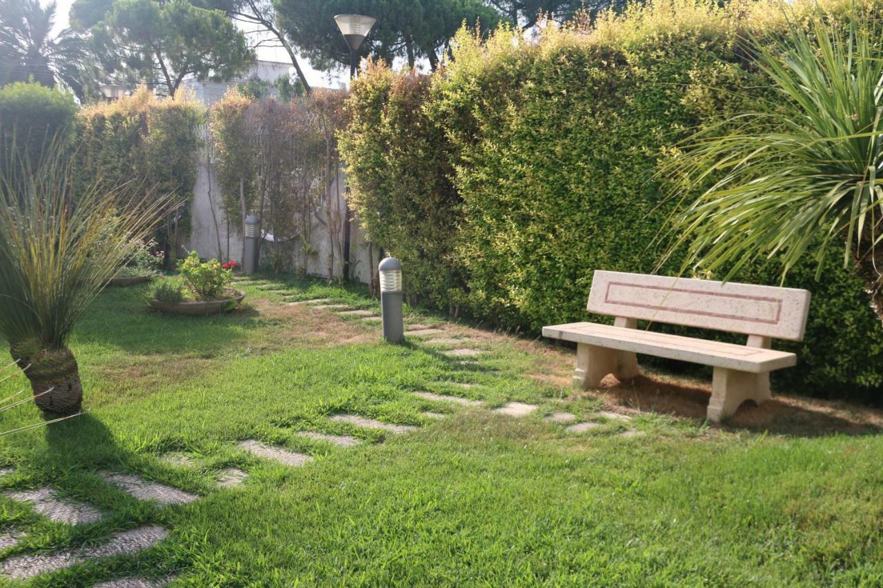 Villa Andrea Bari Exterior foto