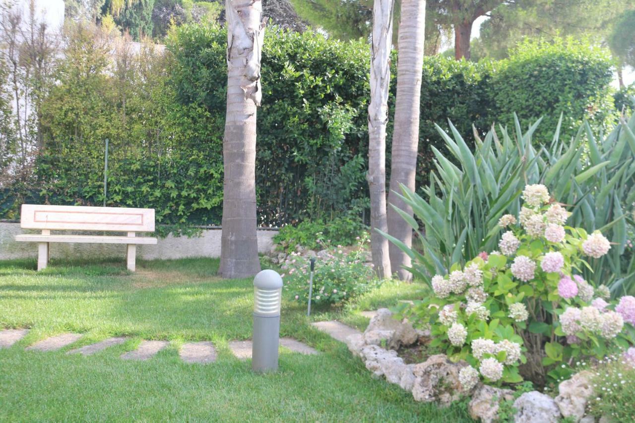 Villa Andrea Bari Exterior foto